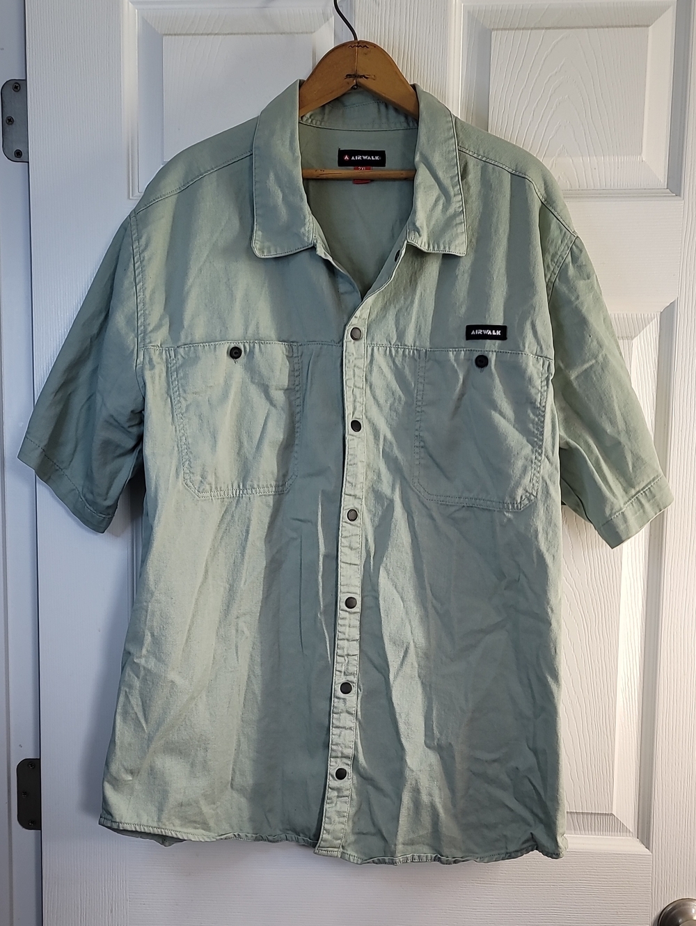 Airwalk Men's Short Sleeve Button Down Shirt in Light Sage Green